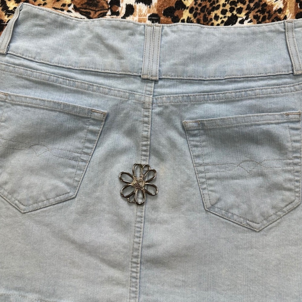 LEI Jeans Light Blue Denim Mini Skirt Y2K Low Rise Size 30 - Picture 8 of 8